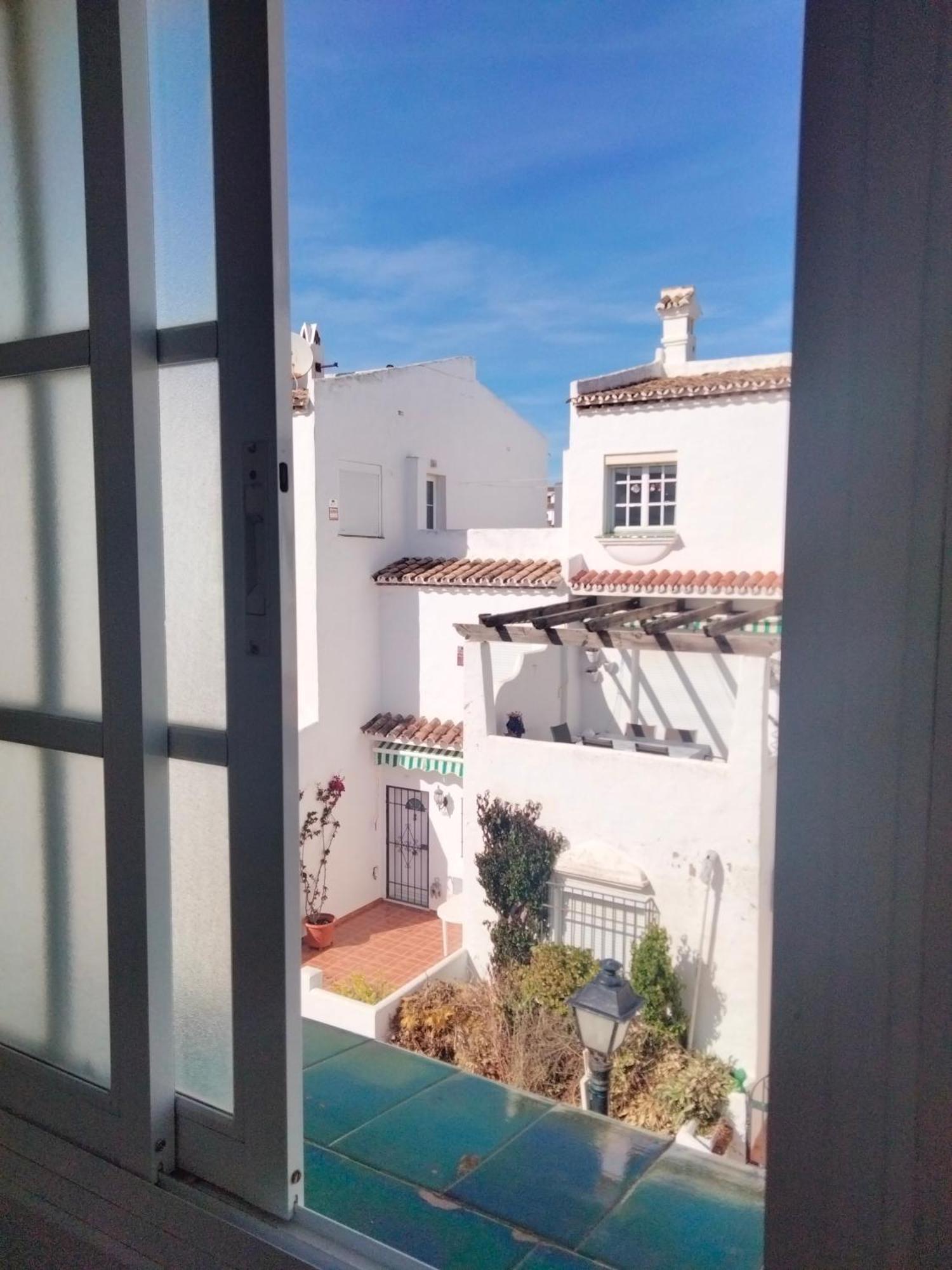 Apartamento Primera Linea De Playa Manilva Dış mekan fotoğraf