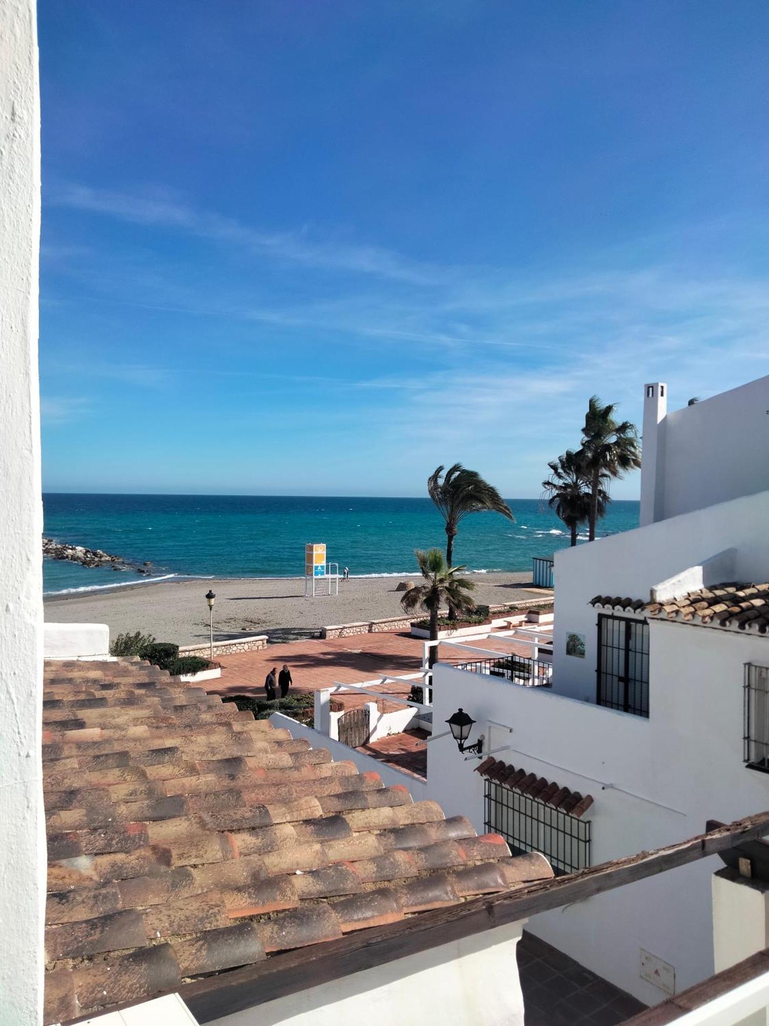 Apartamento Primera Linea De Playa Manilva Dış mekan fotoğraf