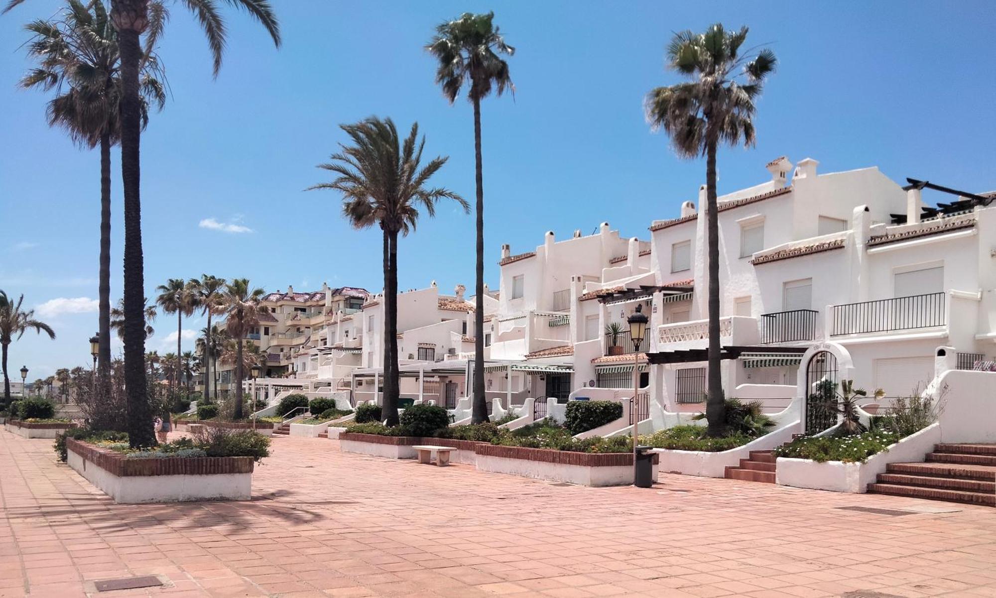 Apartamento Primera Linea De Playa Manilva Dış mekan fotoğraf